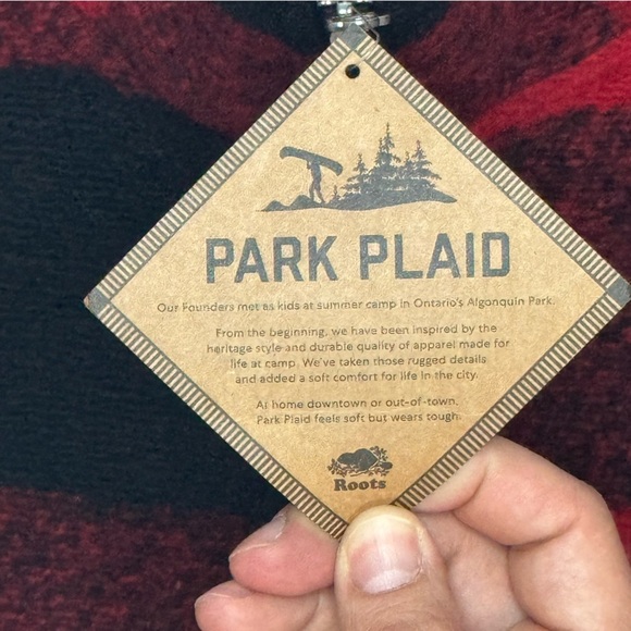 Roots Kids Wool Blend Full Zip Red & Black Buffalo Plaid Jacket - Size L - NWT - Picture 5 of 9